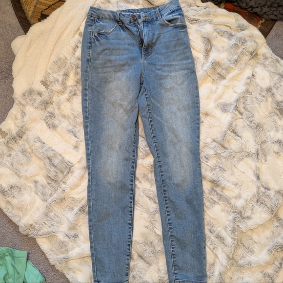 No Boundaries Women's Skinny Jeans 11 - Picture 4 of 9